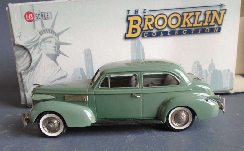 BROOKLIN 1/43 SCALE - 1939 LA SALLE TWO-DOOR TOURING SEDAN - BOXED
