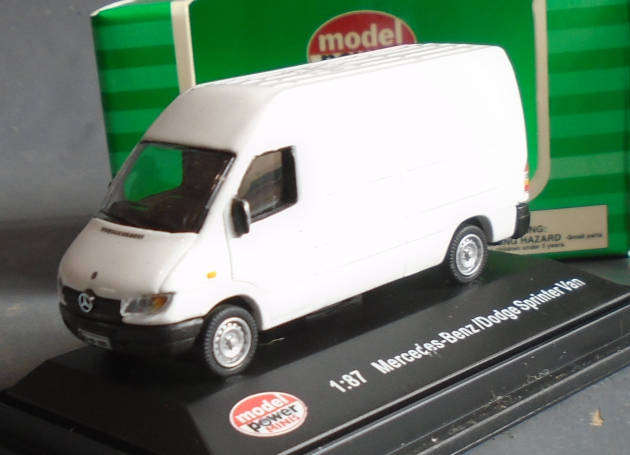 MODEL POWER HO SCALE - MERCEDES BENZ SPRINTER VAN, BOXED