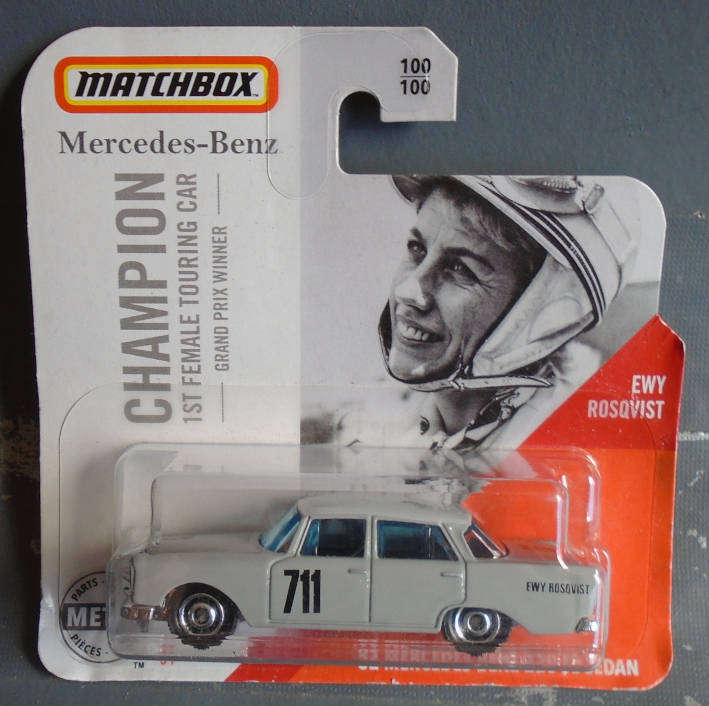 MATCHBOX - 1962 MERCEDES BENZ 220SE SEDAN , CARDED, SEE BELOW