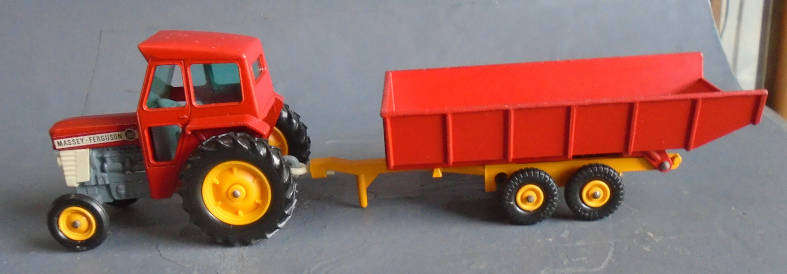 MATCHBOX KING SIZE - MASSEY FERGUSON & FARM TRAILER