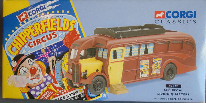 CORGI 1/50 SCALE - AEC REGAL LIVING QUARTERS CHIPPERFIELDS - BOXED