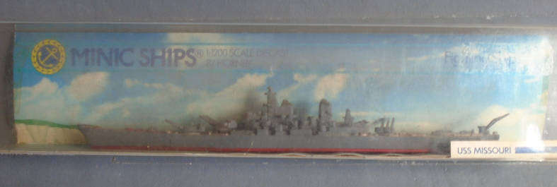 MINIC DIE CAST SHIPS by CORGI 1:1200 SCALE - USS MISSOURI