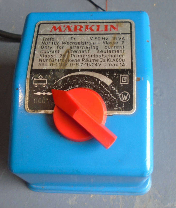 MARKLIN HO SCALE - TRANSFORMER/CONTROLLER