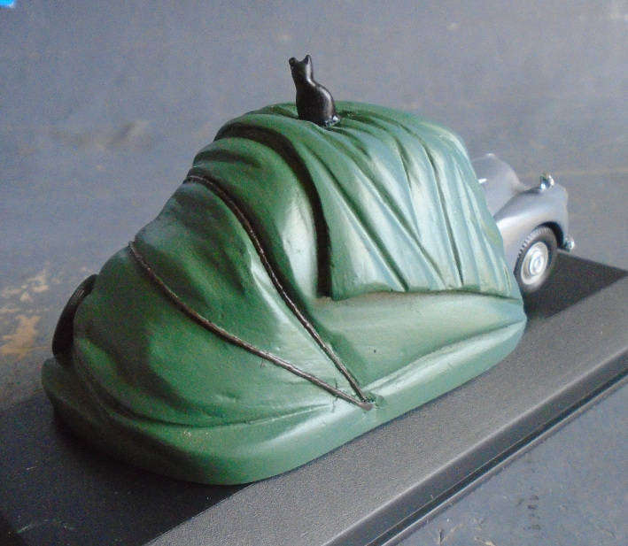 VANGUARDS 1/43 SCALE - MORRIS MINOR RESTORATION PROGRESS, BOXED