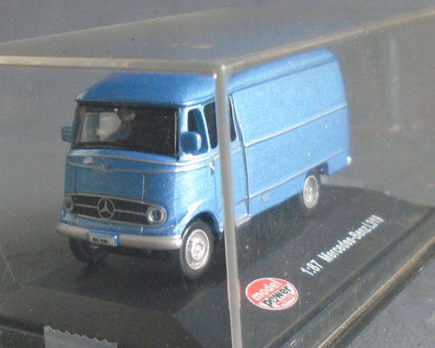 MODEL POWER 1/87 HO SCALE - MERCEDES BENZ L319 VAN, BOXED