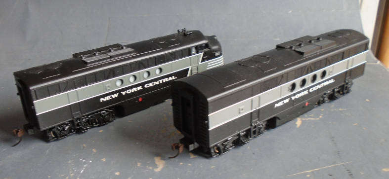 BACHMANN HO SCALE - NYC DIESEL LOCOFT A-UNIT & FT B-UNIT DUMMY, WITH DCC & ESU LOK SOUND, LOCO BOXED