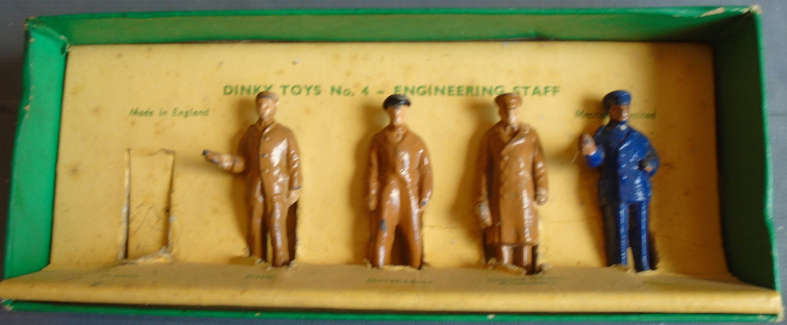 DINKY O GAUGE - 4 X ENGINEERING STAFF , BOXED