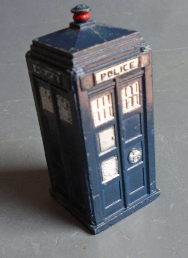DINKY - POLICE TARDIS BOX