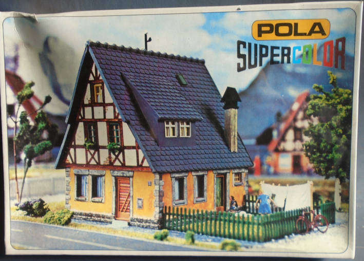 POLA HO SCALE - HOUSE KIT, BOXED