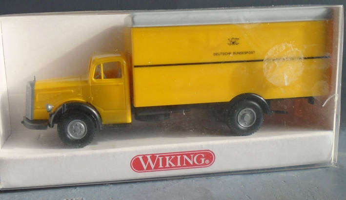 WIKING HO SCALE - DB POSTALTRUCK, BOXED
