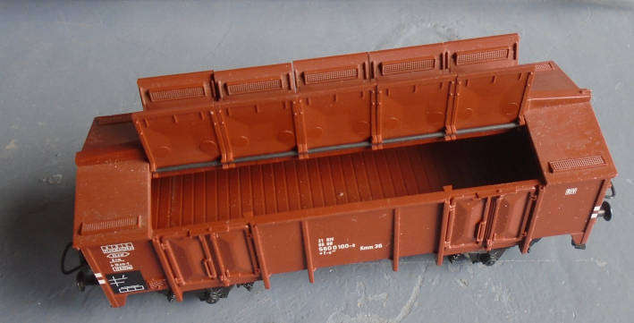 MARKLIN HO SCALE - DB CLOSED GOODS WAGON, BOXED
