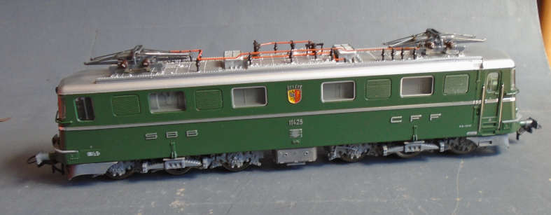ROCO HO SCALE - SBB CFF Ae 6/6 ELECTRIC LOCO  - BOXED