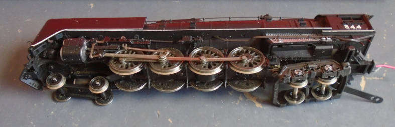 RIVAROSSI HO SCALE - UP 4-8-4 STEAM LOCO & TENDER, FOR SPARES OR REPAIRS, MOTOR RUNS, BOXED