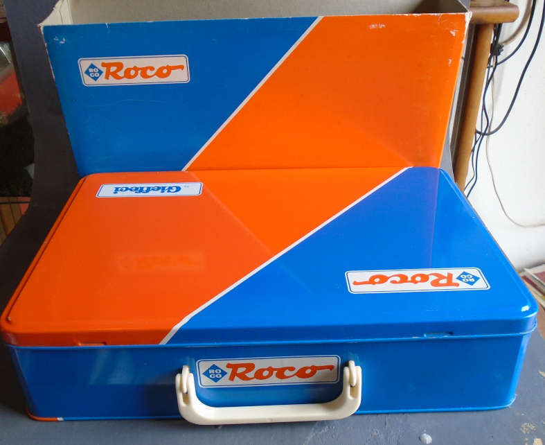 ROCO HO SCALE - FS E.646 a E.645 ARTICULATED ELECTRIC LOCO IN TIN CASE, LIMITED EDITION