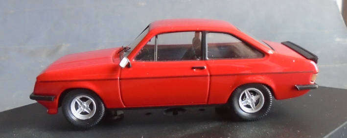 TROFEU 1/43 SCALE - FORD ESCORT RS2000, BOXED
