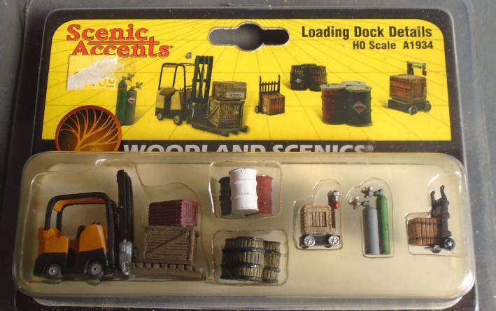SCENIC ACCENTS HO SCALE - LOADING DOCK DETAILS, CAEDED