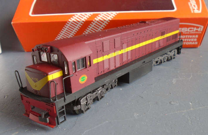 FRATESCHI HO GAUGE - SAR CLASS 34 DIESEL LOCO, BOXED