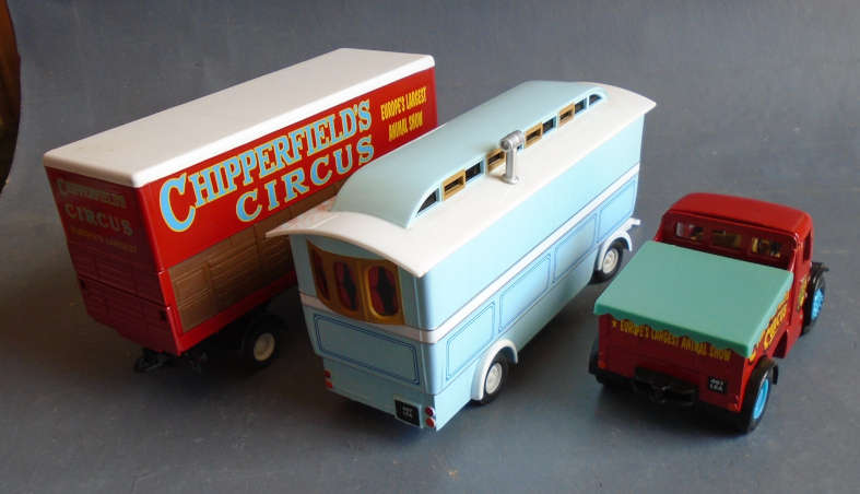 CORGI 1/50 SCALE - SCAMMELL HIGHWAYMAN TRAILER & CARAVAN - BOXED