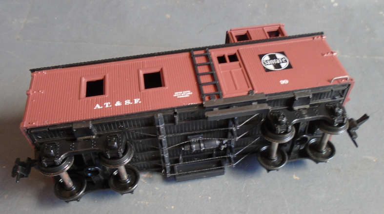 BACHMANN HO SCALE - SANTA FE CABOOSE