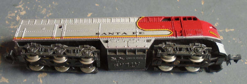 ATLAS N SCALE - SF DIESEL DUMMY