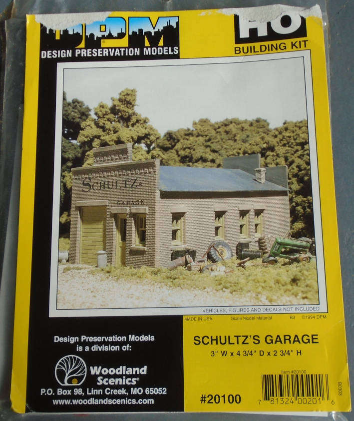 DPM HO SCALE - SCHUTLZ GARAGE KIT, IN PKT