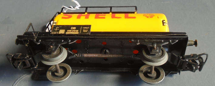 MARKLIN HO SCALE - DB SHELL TANK WAGON