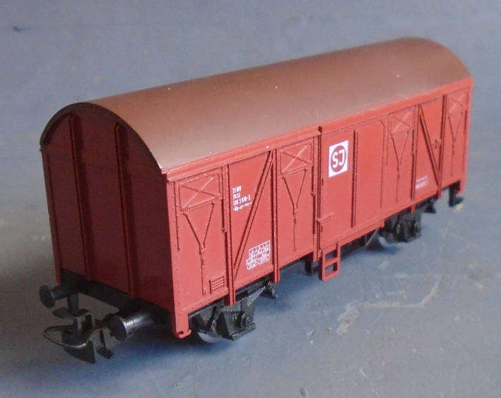 MARKLIN HO SCALE - SJ CLOSED GOODS WAGON
