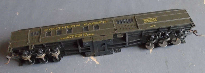BACHMANN HO SCALE - SP RAILWAY POST OFFICE WAGON