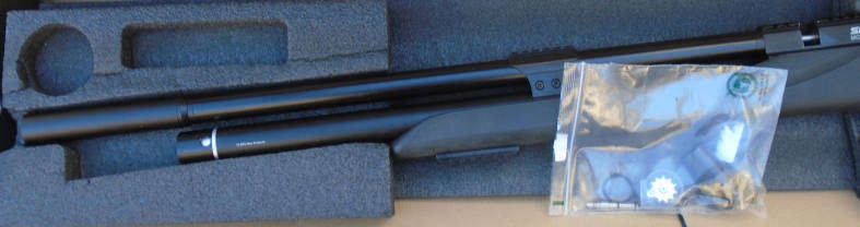 SNOWPEAK M25 5.5 CALIBER PNEUMATIC RIFLE, BOXED IN EXCELLENT CONDITION, WITH SCOPE