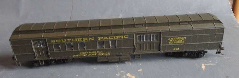 BACHMANN HO SCALE - SP RAILWAY POST OFFICE WAGON