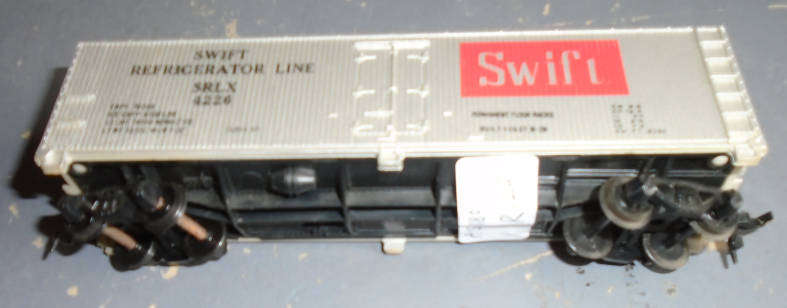 BACHMANN HO SCALE - SWIFT REFRIDGERATOR WAGON