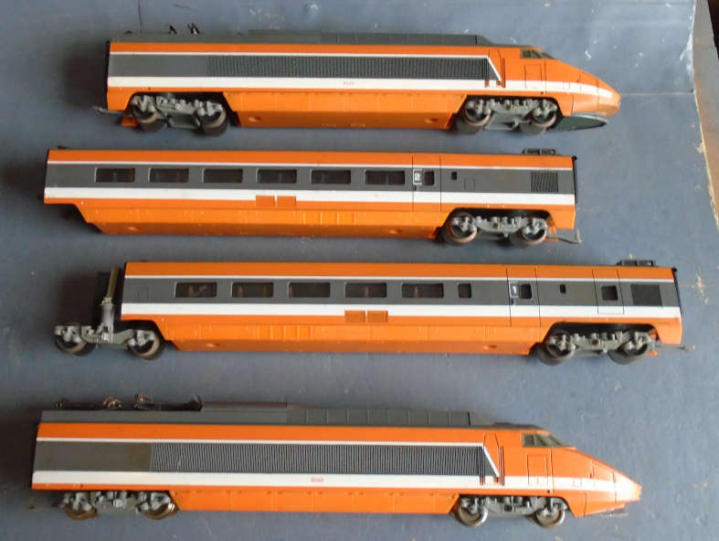 LIMA HO SCALE - HIGH SPEED TGV TRAIN SET