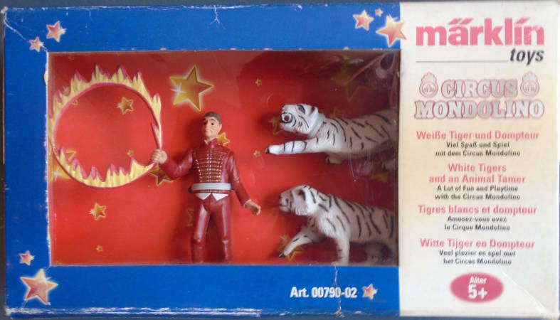 MARKLIN TOYS - WHITE TIGERS AND AN ANIMAL TRAINER, BOXED