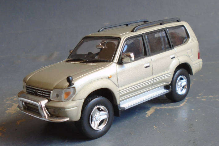 DEL PRADO 1/43 SCALE - TOYOTA LANDCRUISER