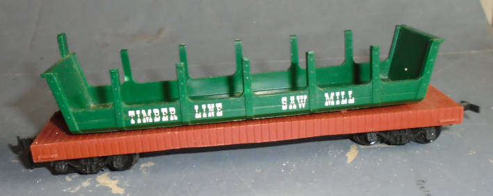 LIFE-LIKE HO SCALE - TIMBER LINE SAW MILL, LOG SIDE UNLOADER TIPPING WAGON