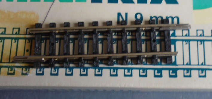 TRIX N SCALE - 14907 STRAIGHT TRACK 50mm - BOXED