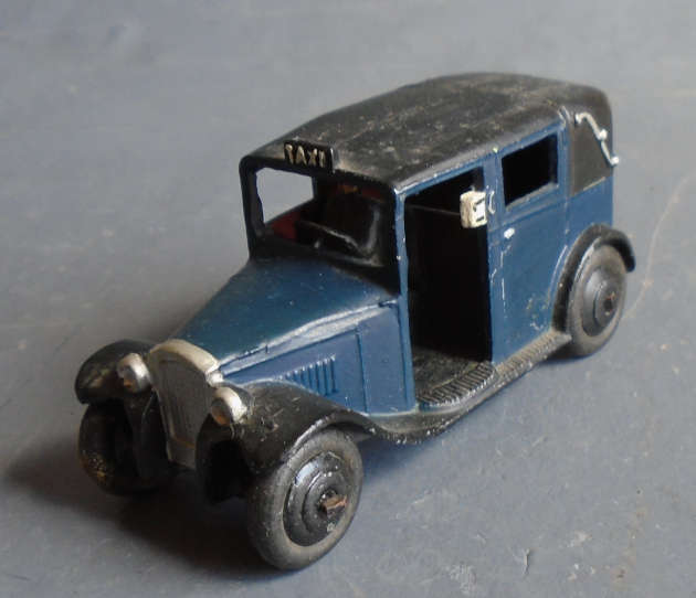 DINKY - 1936/1945 AUSTIN TAXI