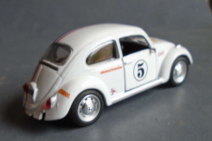 SOLIDO 1/43 SCALE - VOLKSWAGEN BEETLE