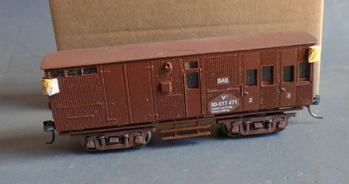 LIONEL PENNING HO SCALE - V7 Mk2 SAR GUARDS VAN, NEW