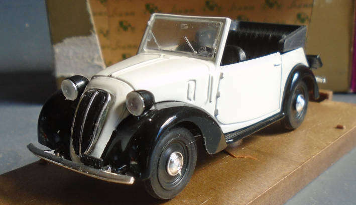 BRUMM 1/43 SCALE - FIAT MODEL 508c CABRIOLET, BOXED