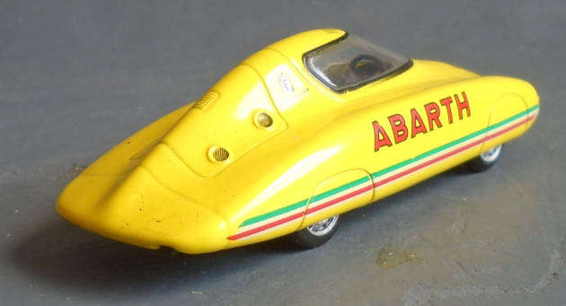 METRO 1/43 SCALE - FIAT ABARTH 500 RECORD 1958