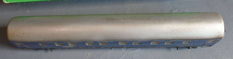 MARKLIN HO SCALE - SDLEEPING CAR,MARKS ON ROOF, BOXED