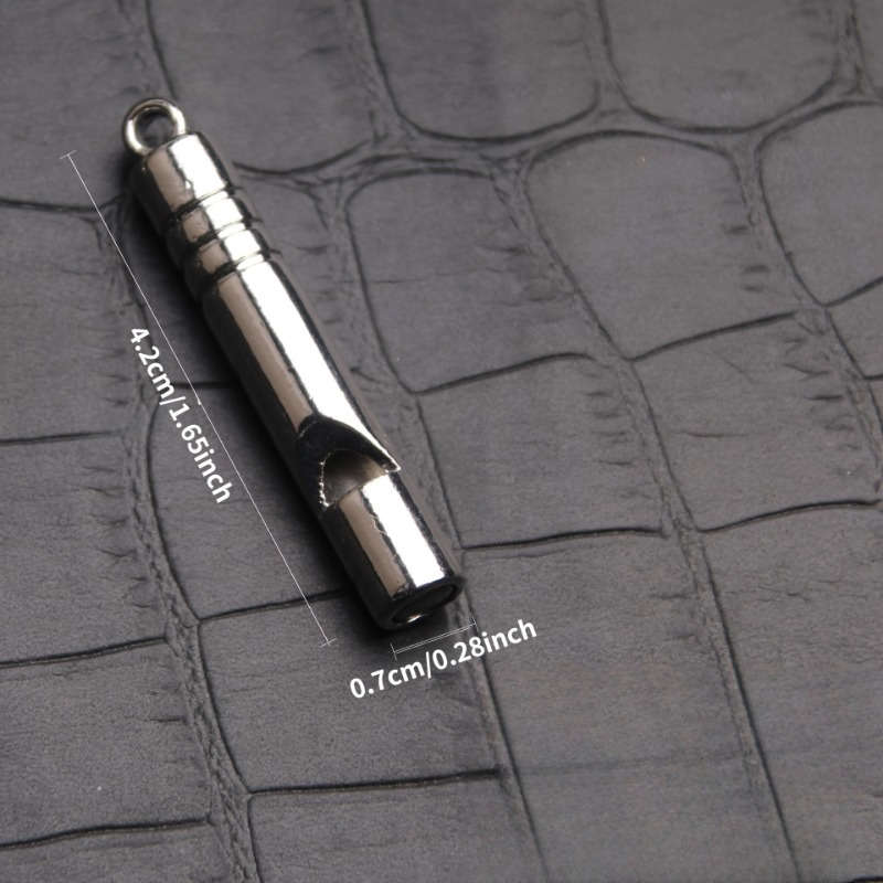 1 Piece Titanium Alloy Emergency Whistle