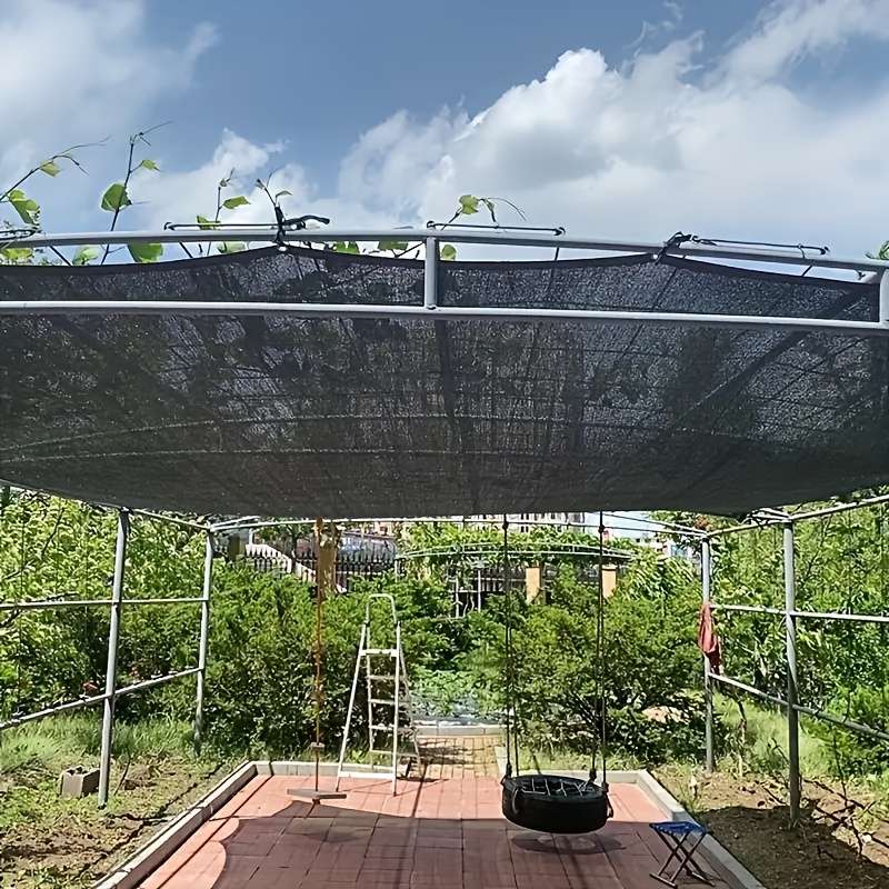 1 Piece Of Thickened Pe Sunshade Net 2x3m