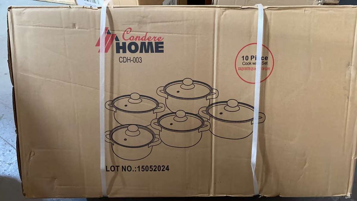 Convenient And Durable 10-Piece Home Cookware Set