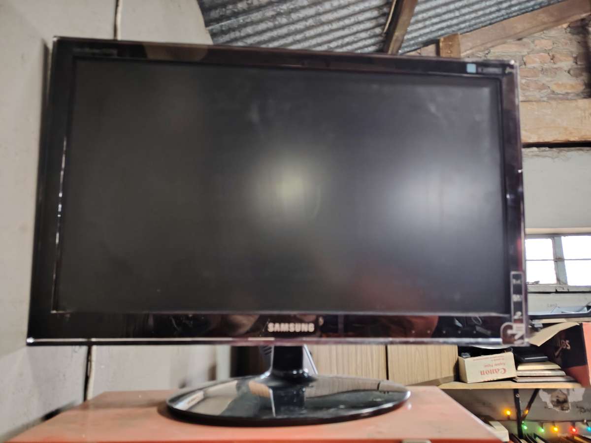 Samsung monitor 1080p *PLEASE READ*