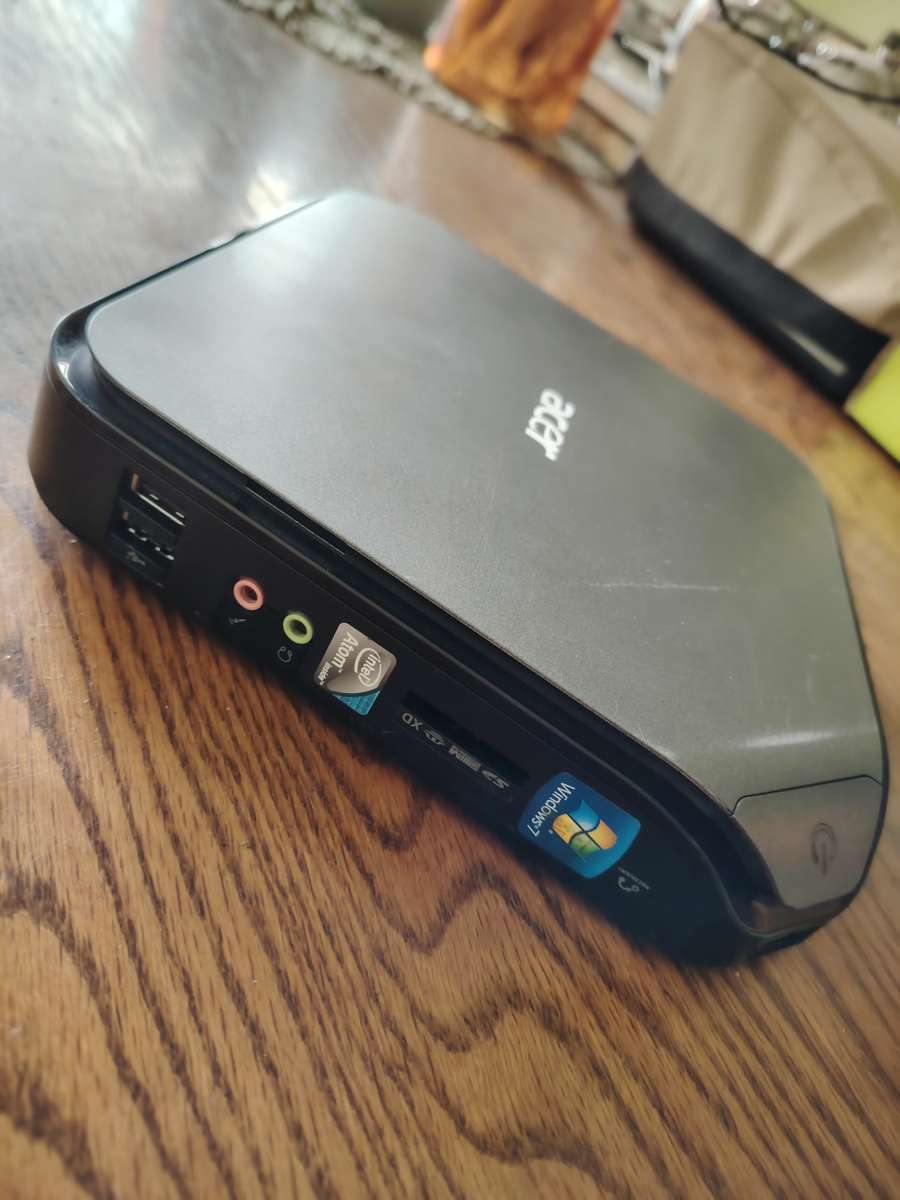 Acer Veriton N260G Mini PC