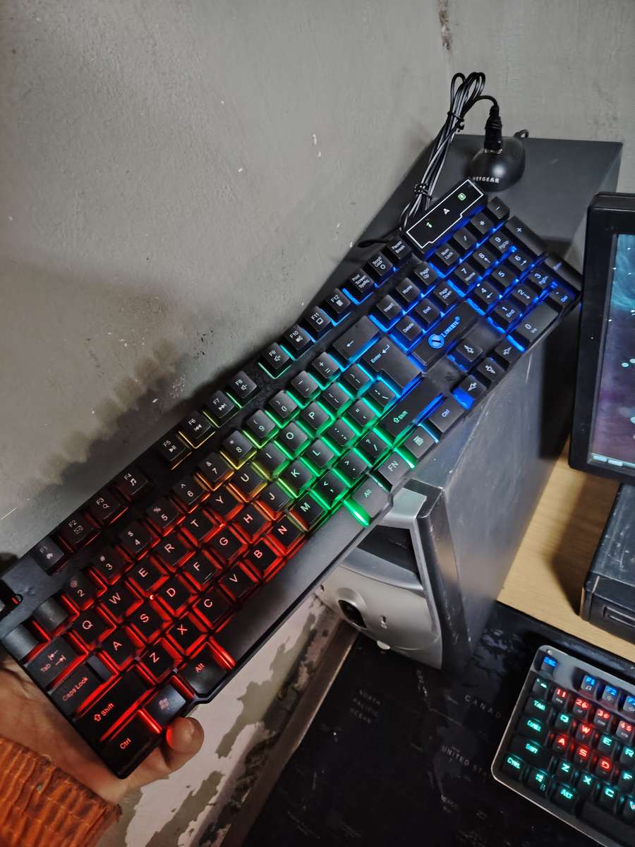 *NEW* GTX 300 Keyboard and mouse combo