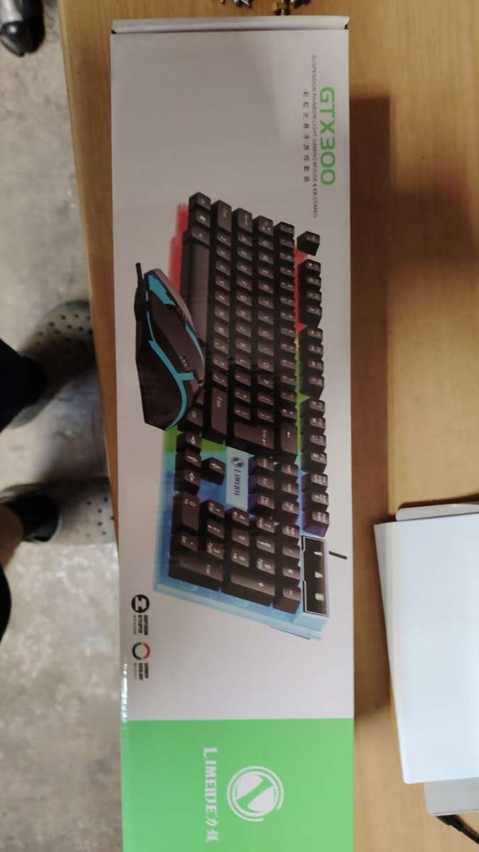 *NEW* GTX 300 Keyboard and mouse combo