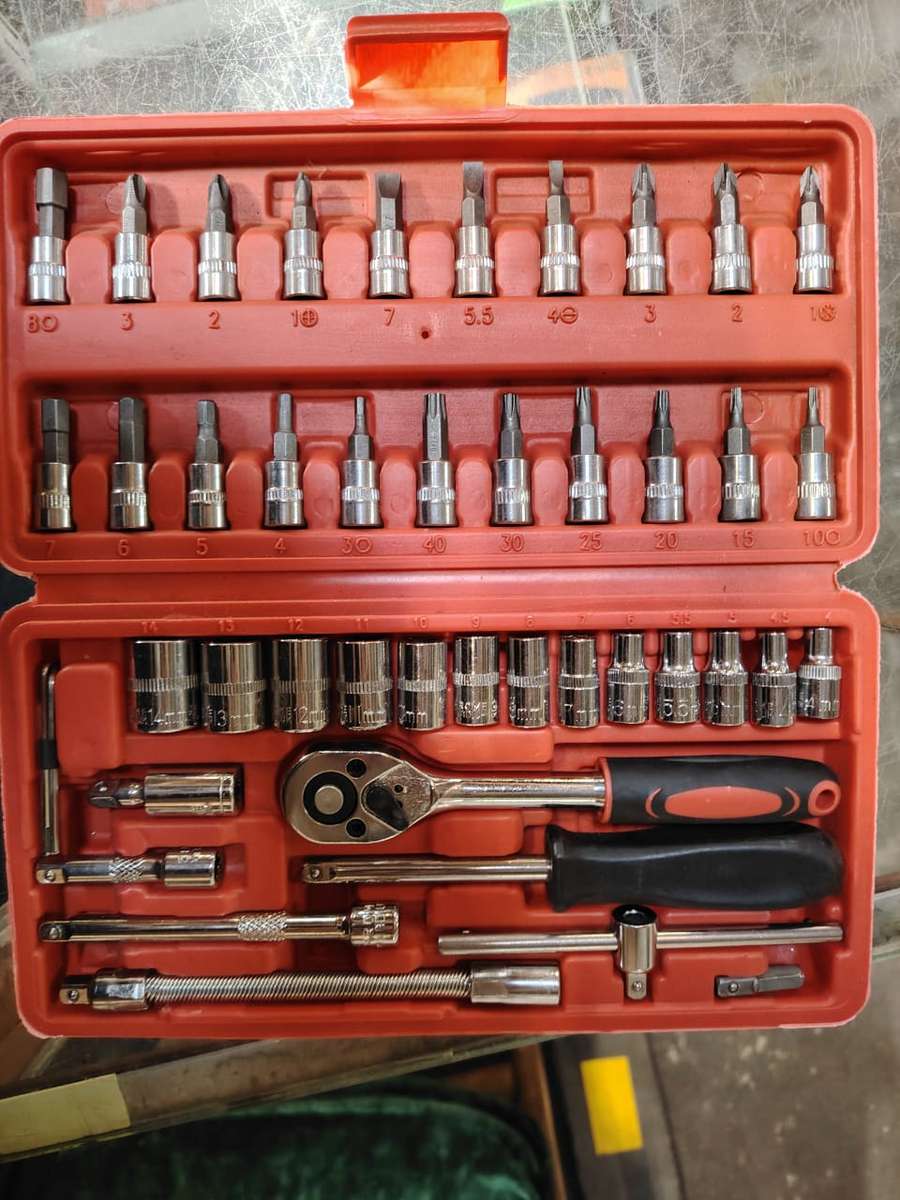46 PCS Socket wrench set *NEW*